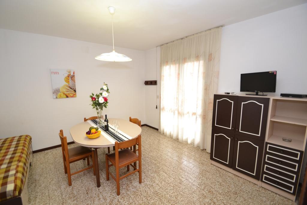 Michelangelo Appartement Bibione Buitenkant foto
